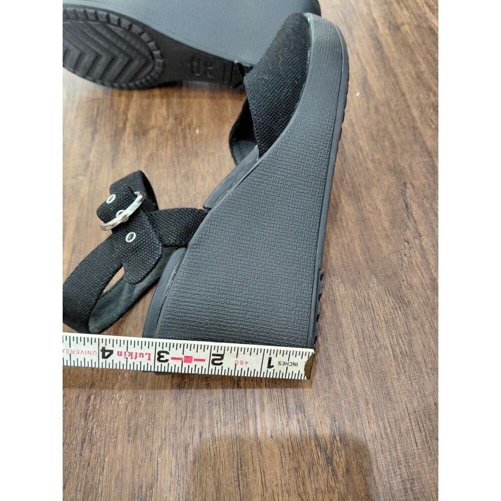 Crocs Leigh II Sandals Women's 9 Black Ankle Strap Buckle Comfort Wedge Shoes - Picture 7 of 8